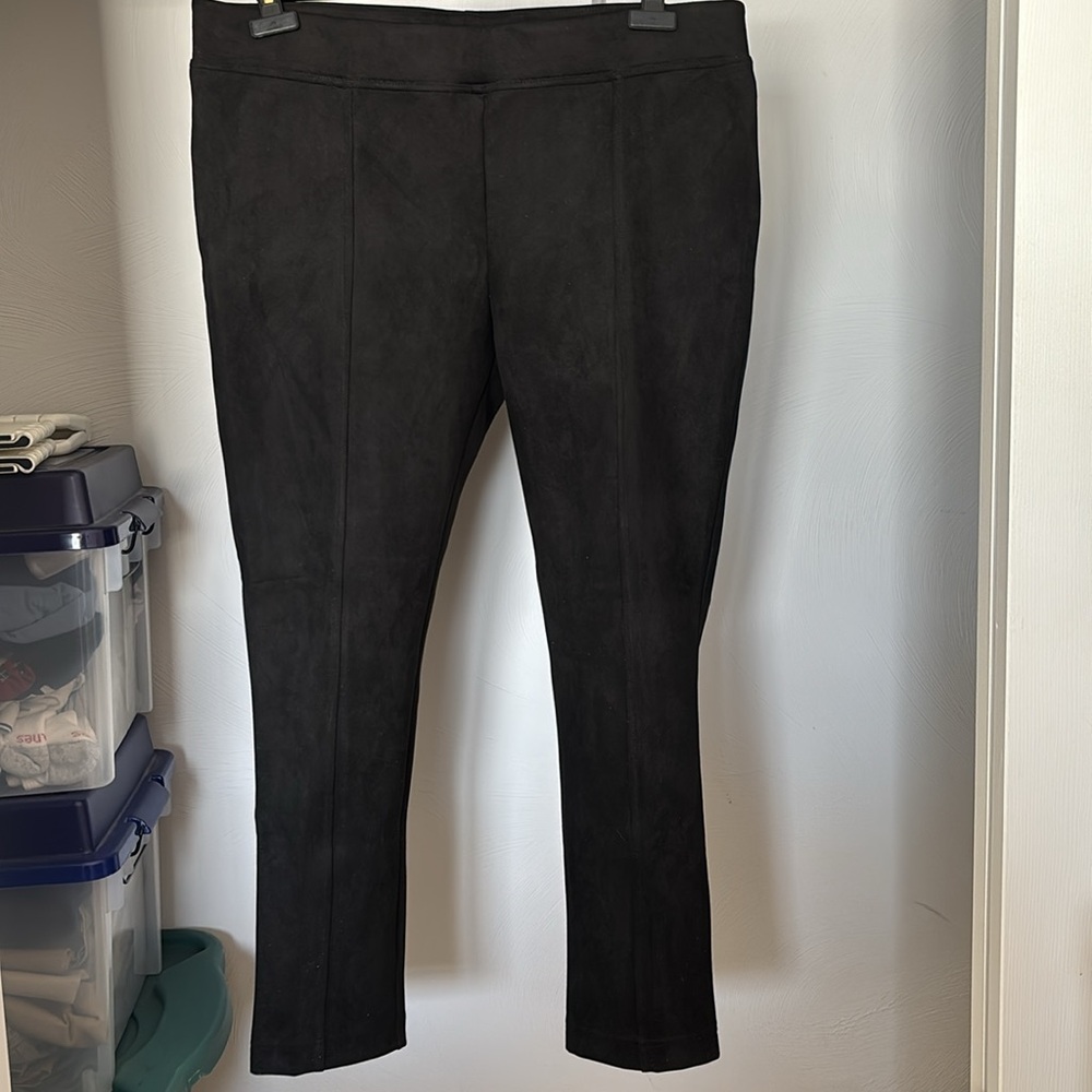 Black dress pants size XL